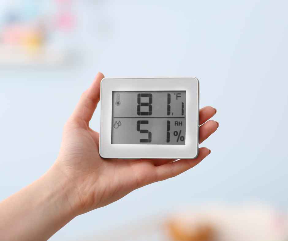 Reading a humidity and temperature meter